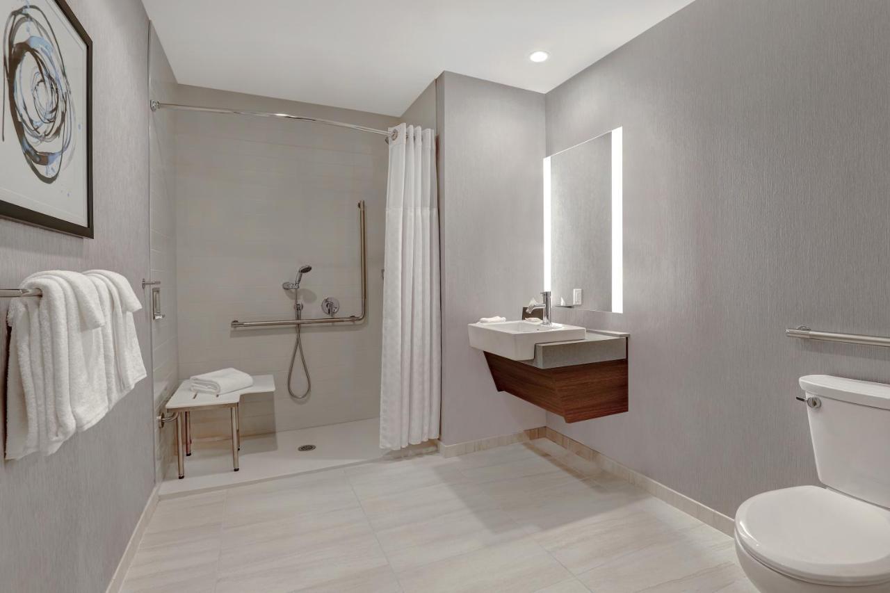 Hyatt Place Ottawa West Bagian luar foto