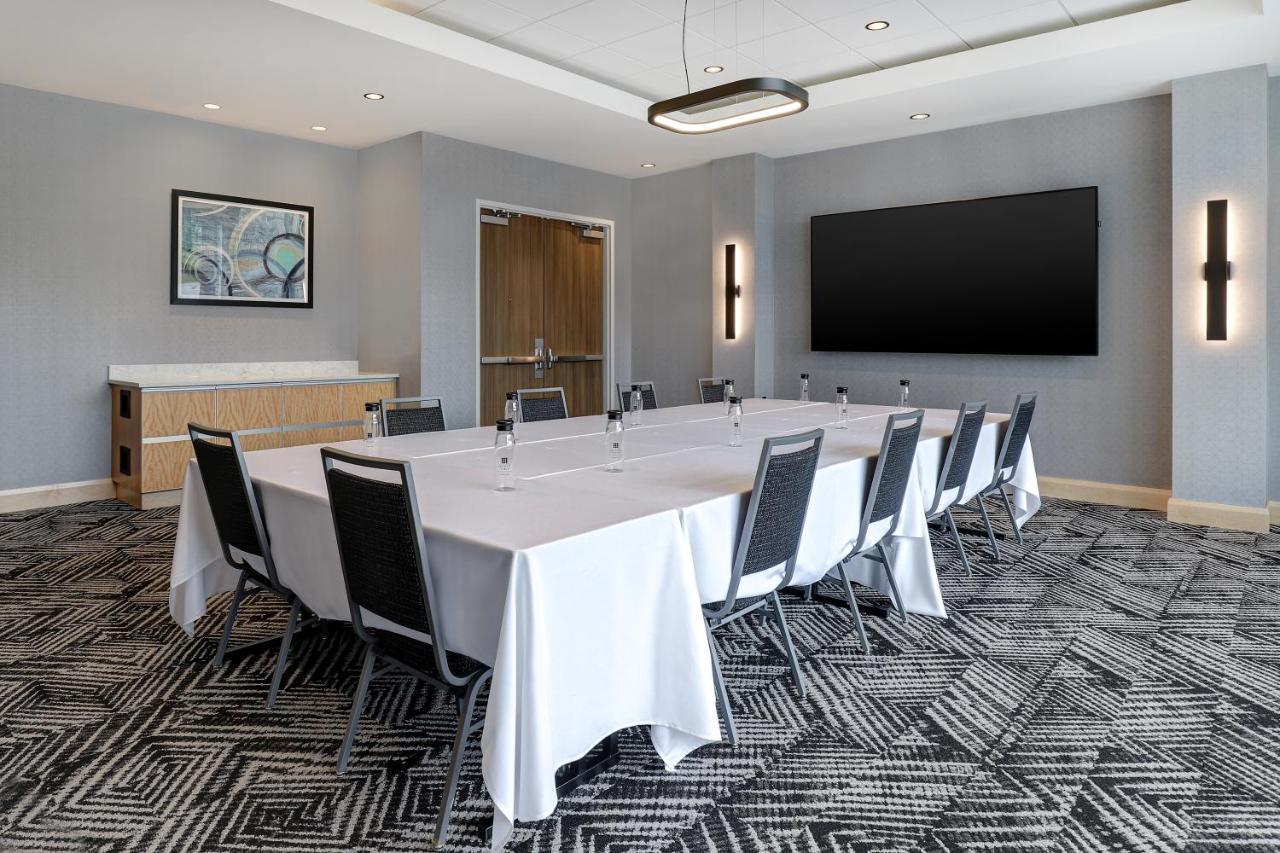 Hyatt Place Ottawa West Bagian luar foto