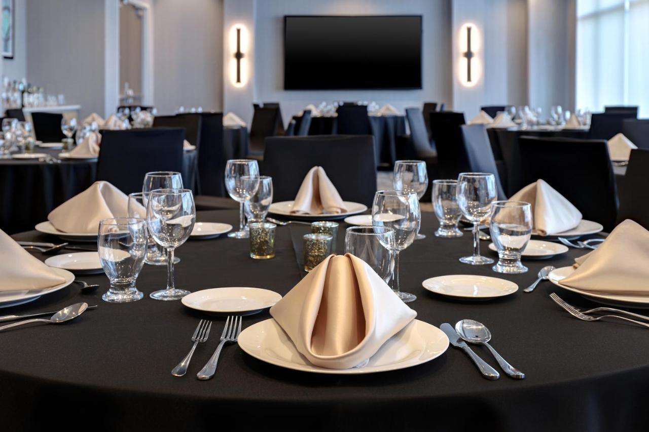 Hyatt Place Ottawa West Bagian luar foto